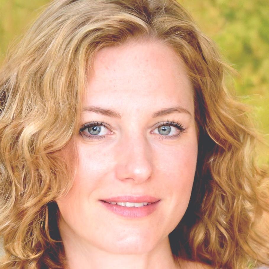 Portrait d'Amélie Rousseau, experte en gestion des risques